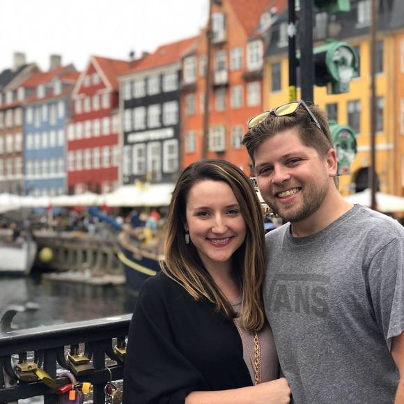 Meet your Posher, Alyssa - Picture 1 of 1